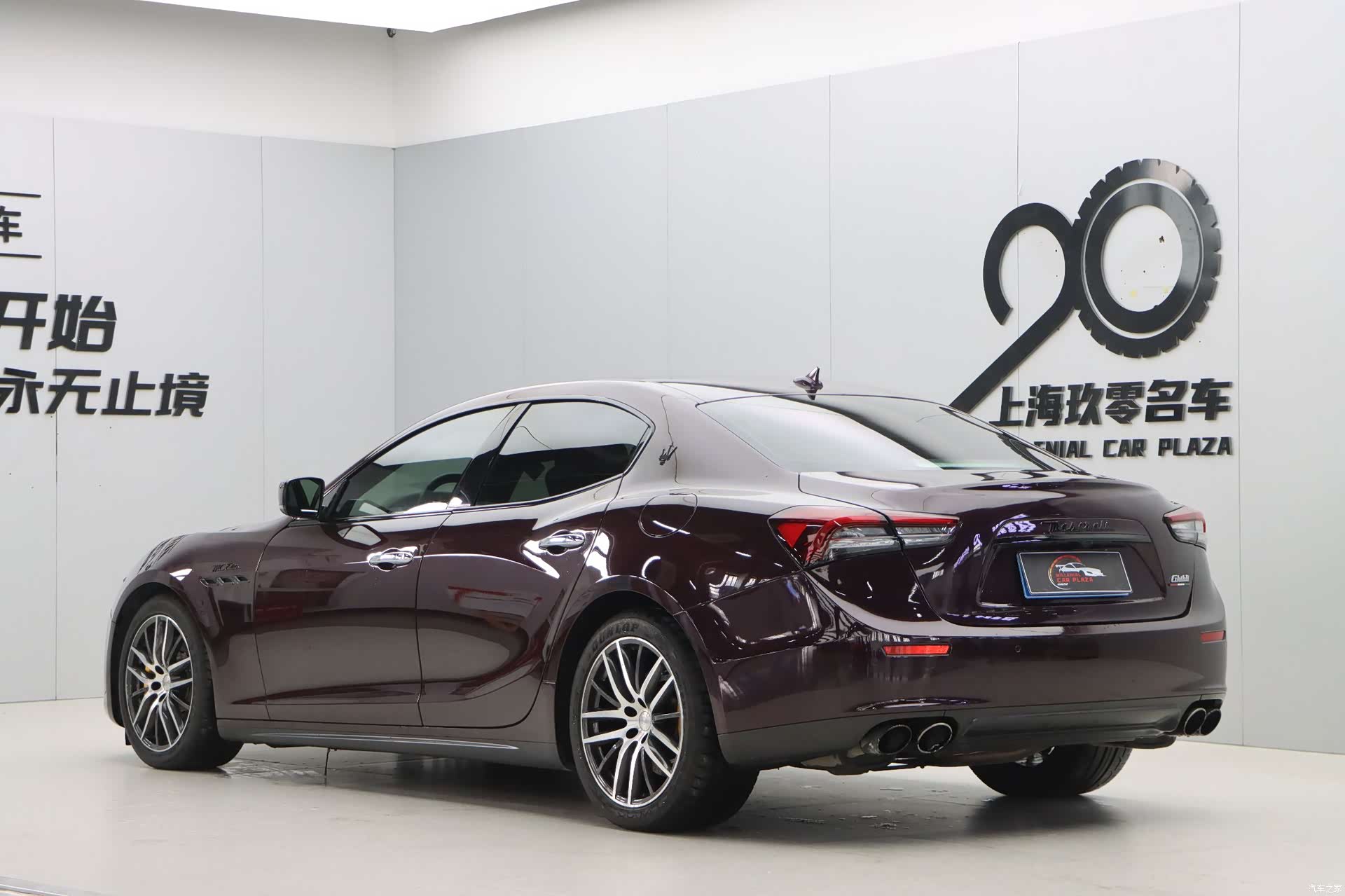 Maserati Ghibli, 2015 4