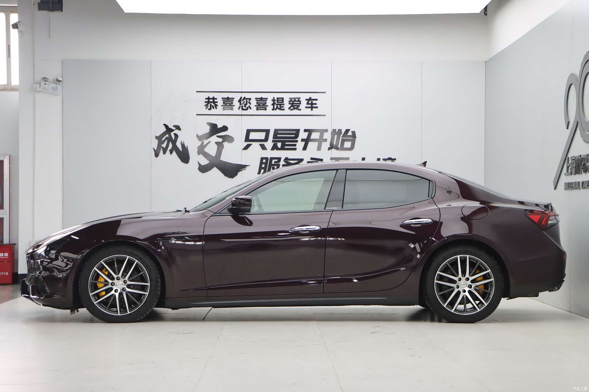 Maserati Ghibli, 2015 7