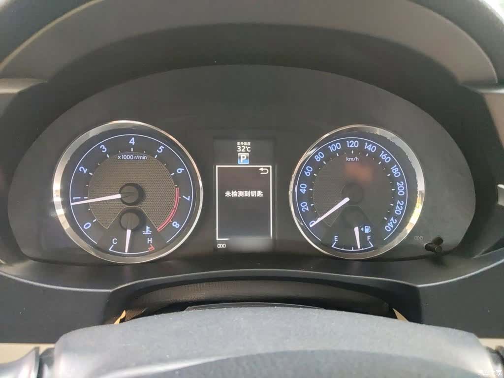 Toyota Corolla, 2014 4