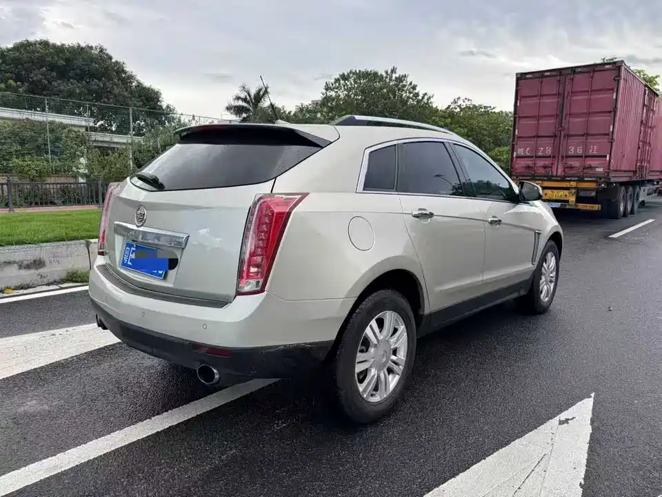 Cadillac SRX Cadillac SRX