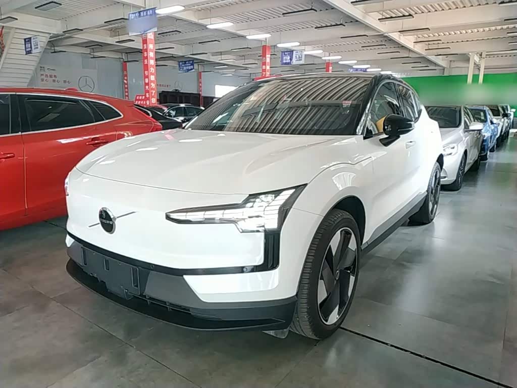 Volvo EX30