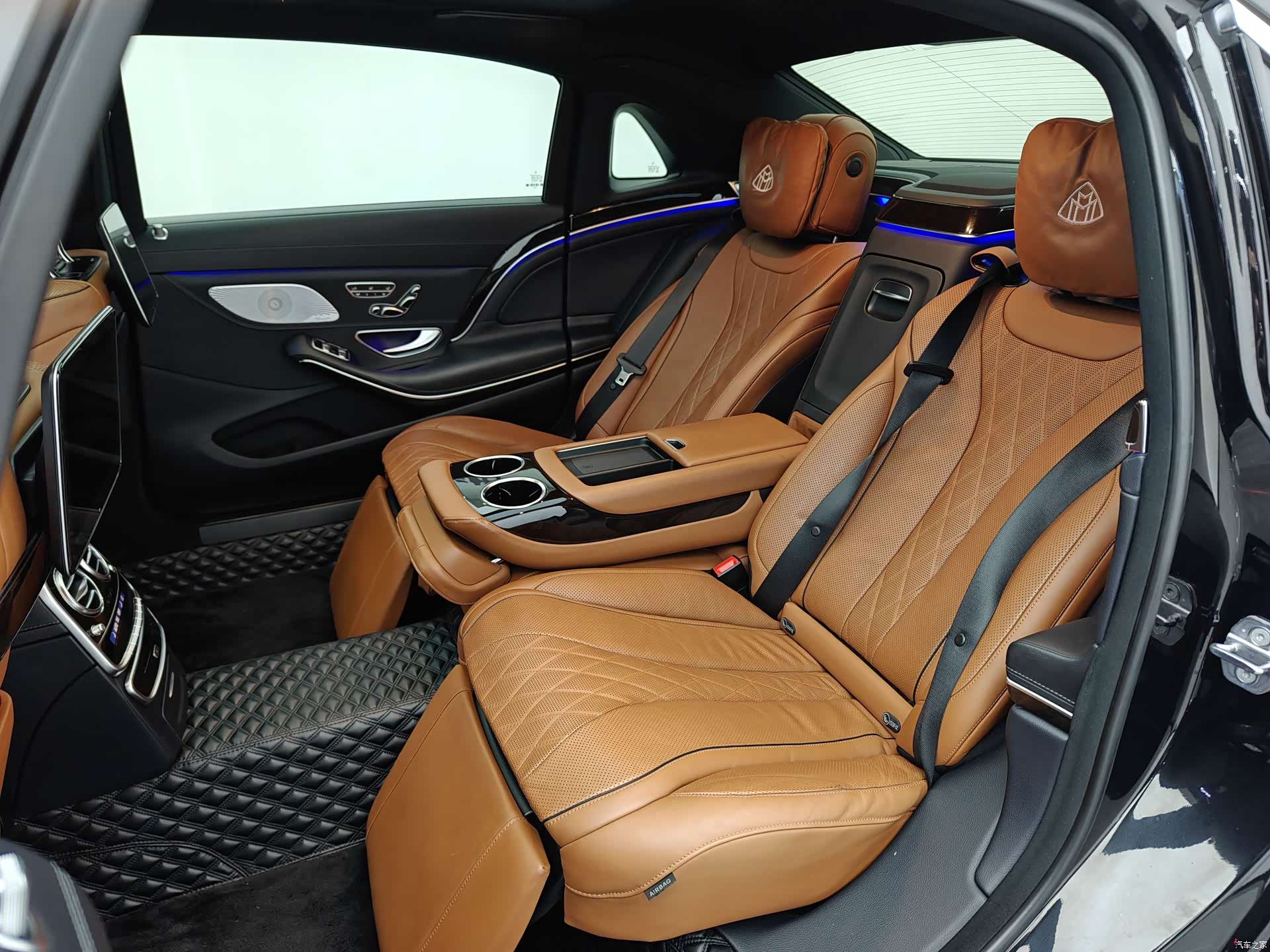 Maybach S-Class, 2021 9