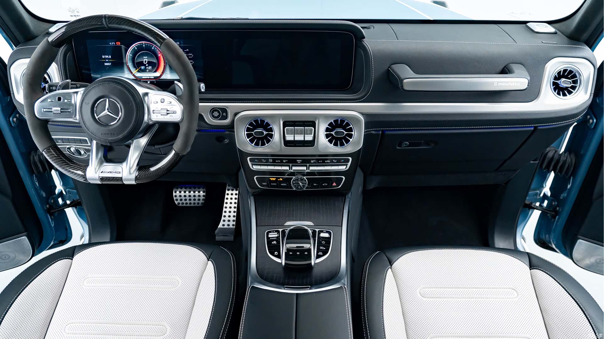 Mercedes-Benz G-Class, 2022 8