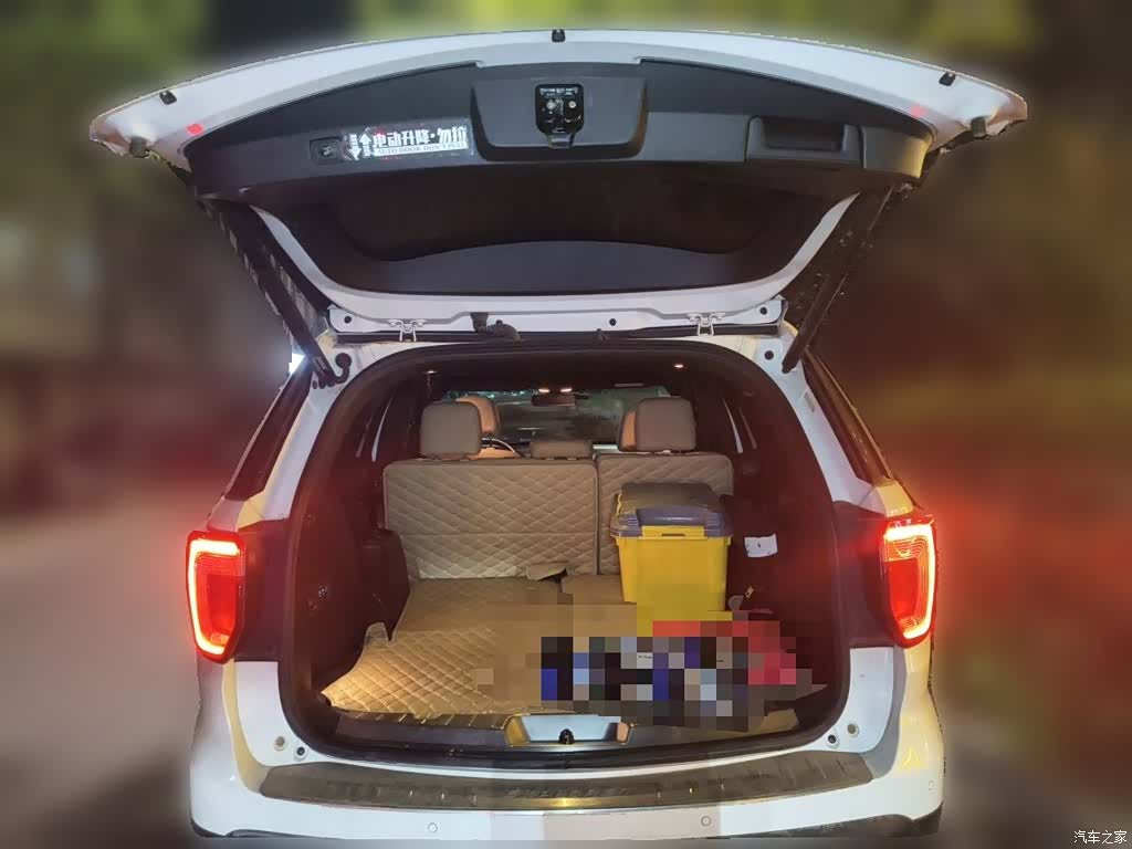 Ford Explorer, 2016 10