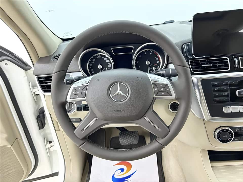 Mercedes-Benz M class