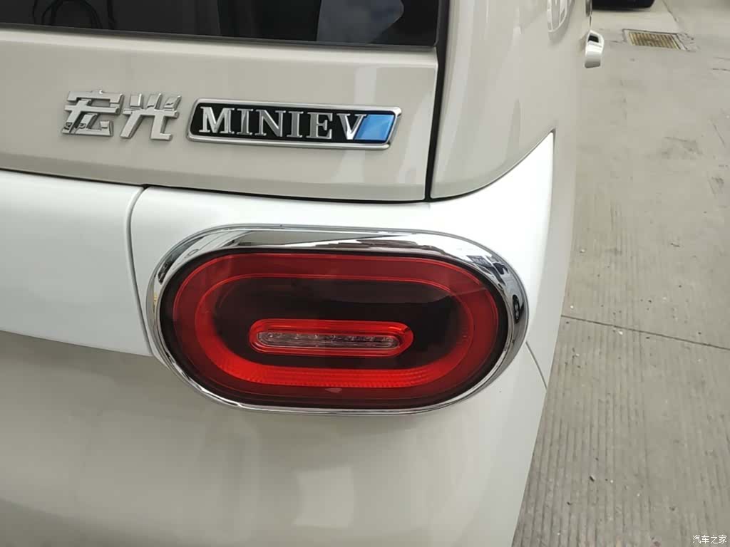 Wuling MINIEV, 2024 8