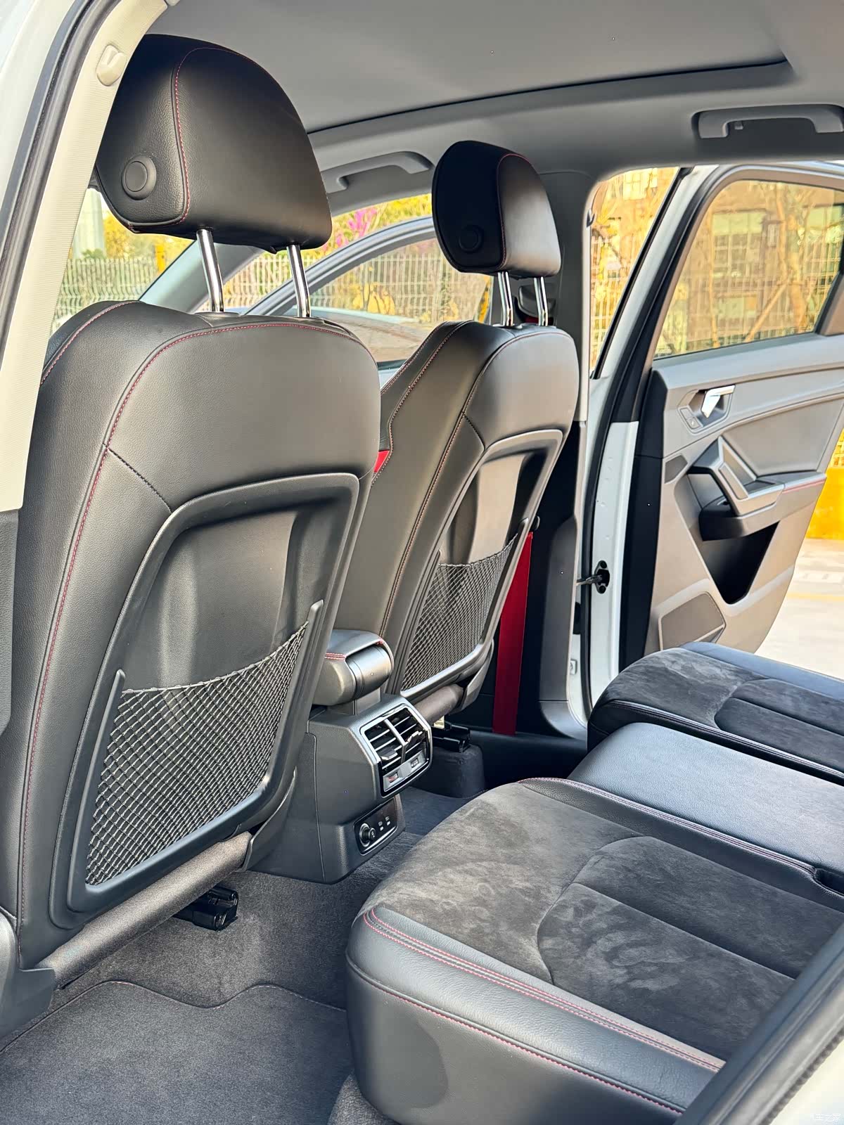 Audi Q3, 2020 10