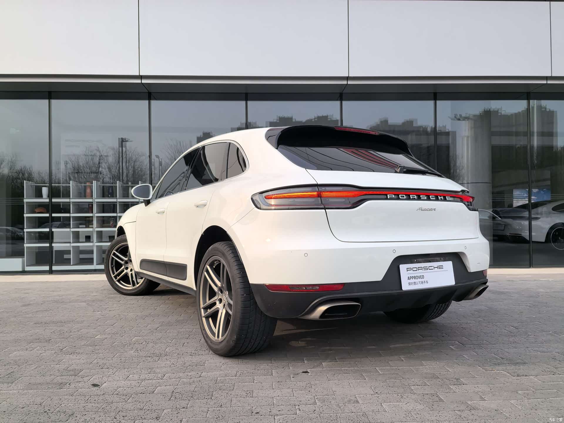 Porsche Macan, 2019 10