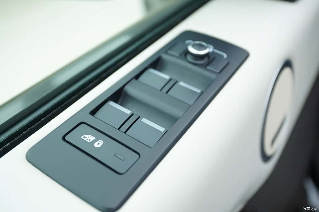 Land Rover Discovery, 2017 11