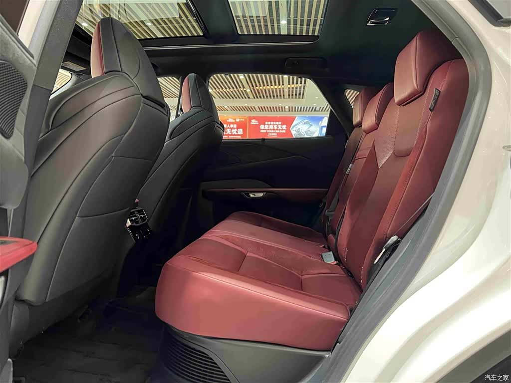 Lexus RX, 2024 12
