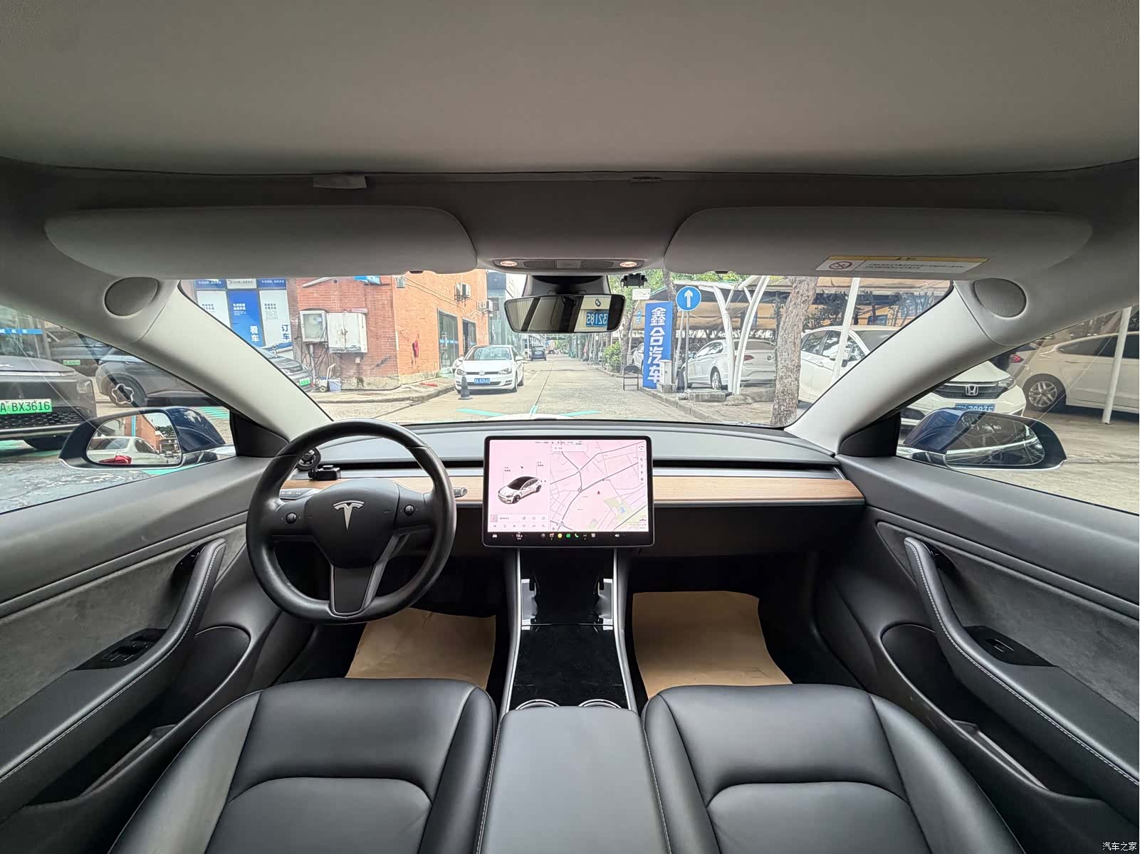 Tesla Model 3, 2019 11