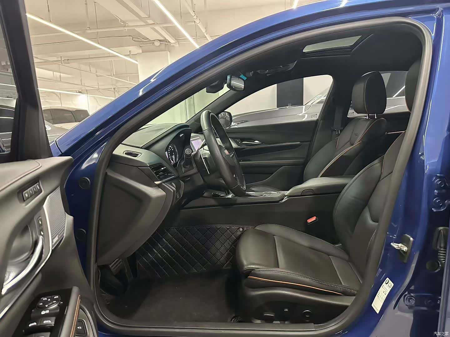 Cadillac CT4, 2020 все фото