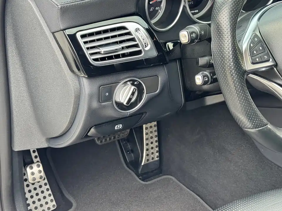 Mercedes-Benz CLS AMG