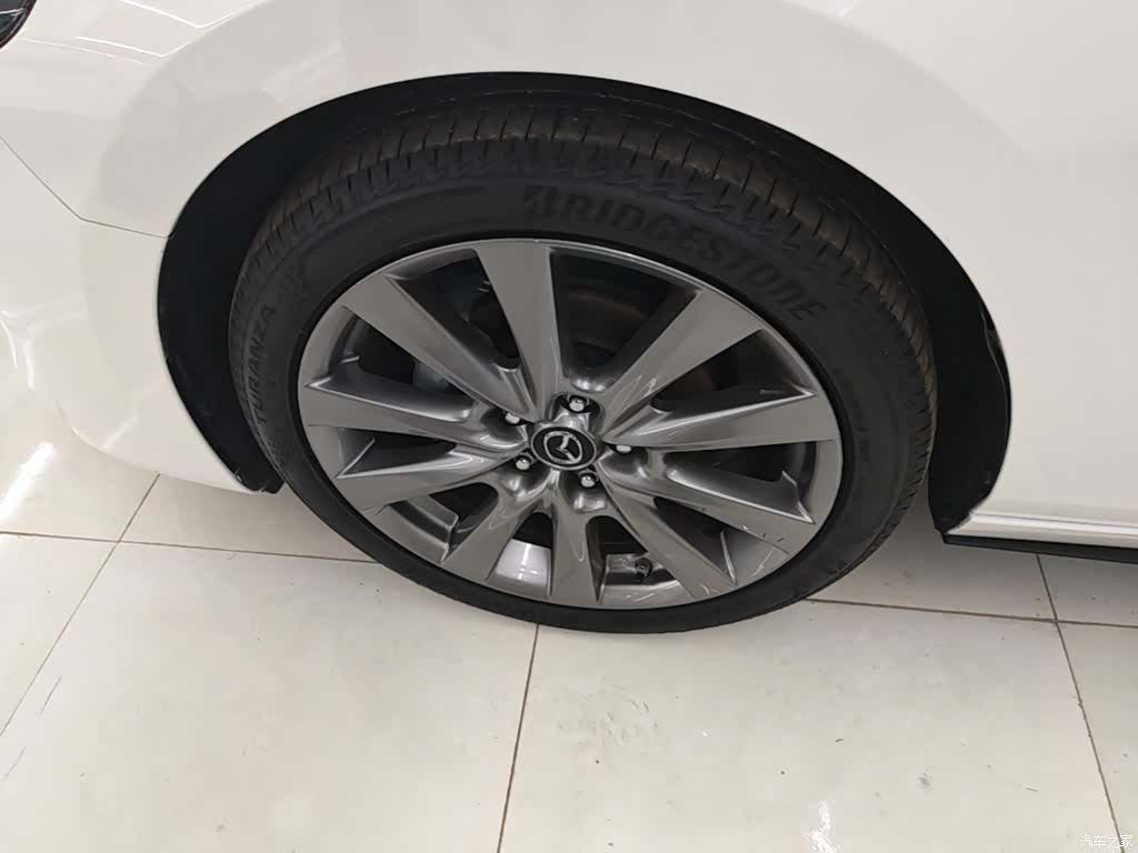 Mazda Mazda3, 2023 23