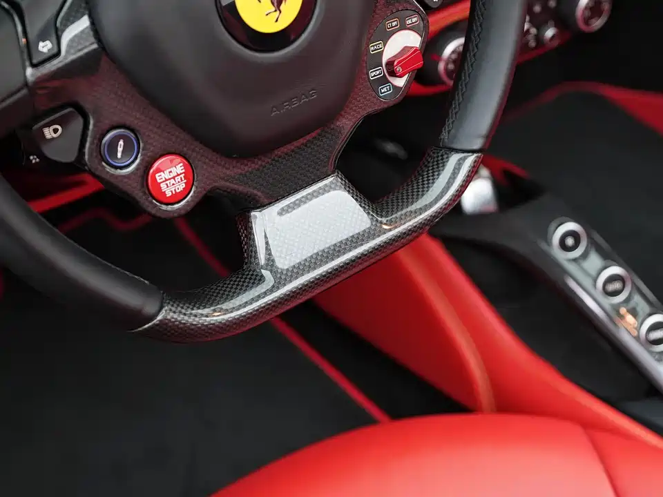Ferrari 488