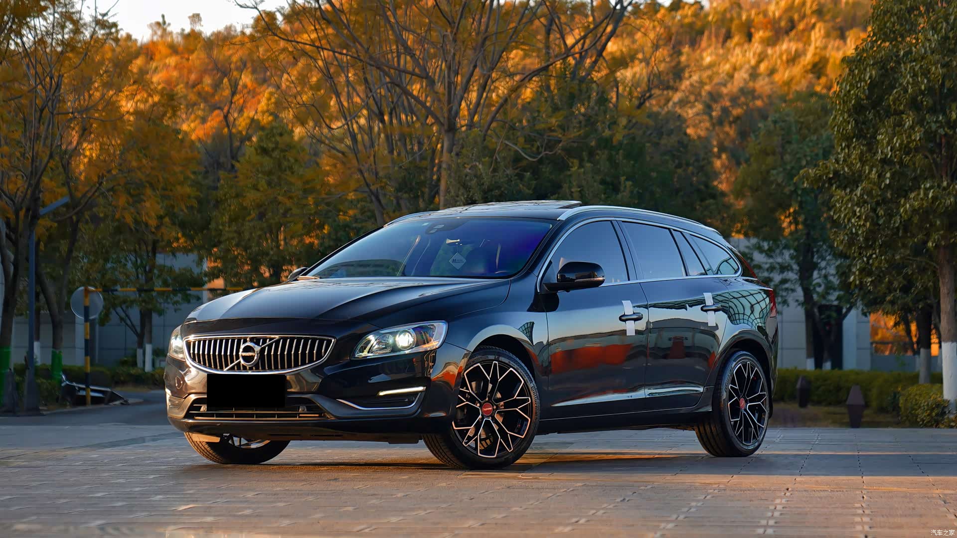 Volvo V60, 2014 1