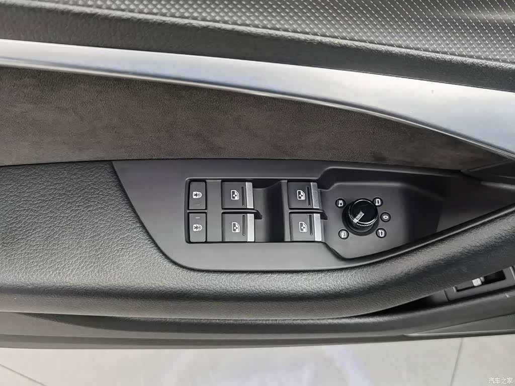 Audi A6L, 2019 9