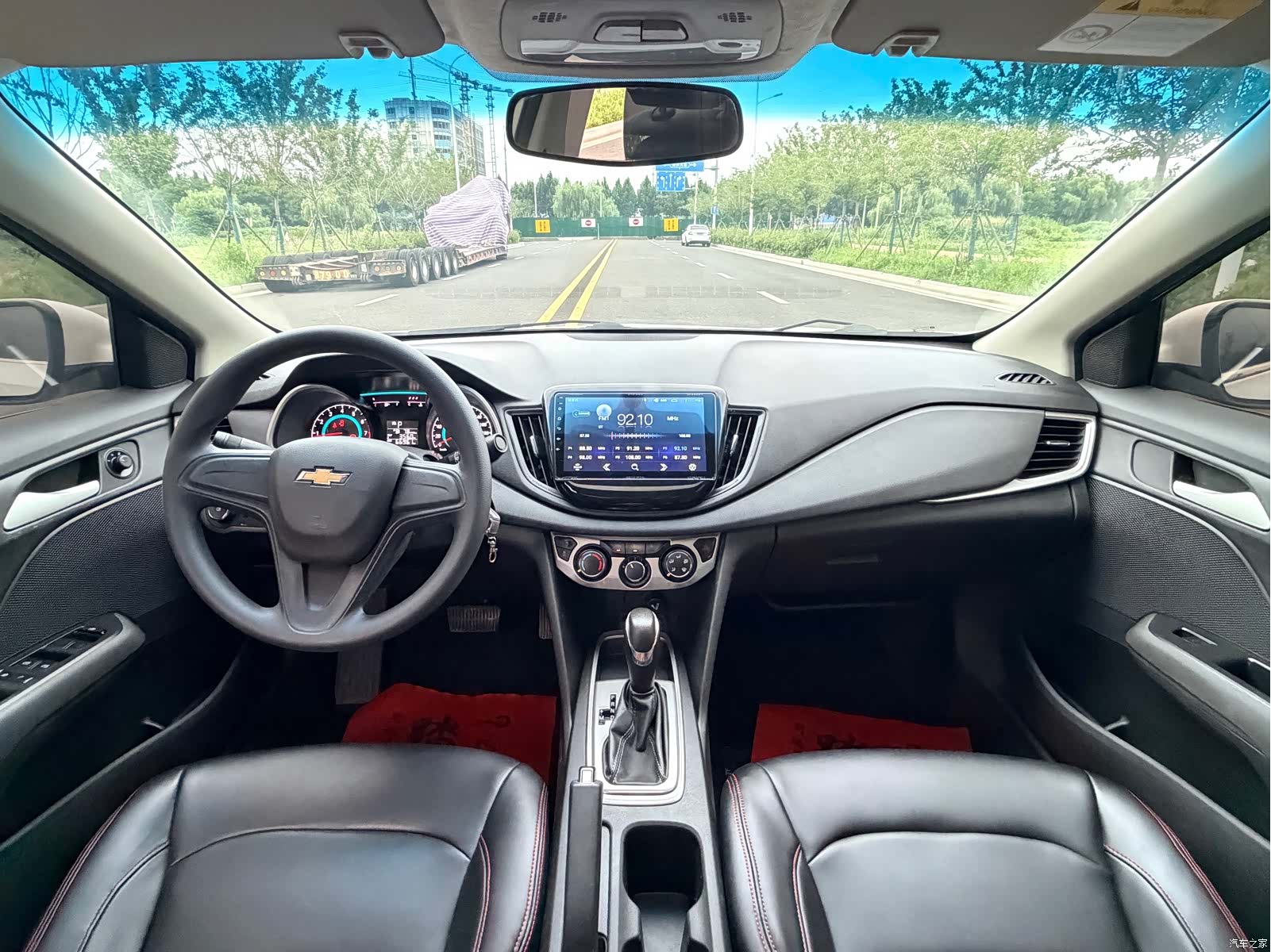 Chevrolet 320, 2019 все фото