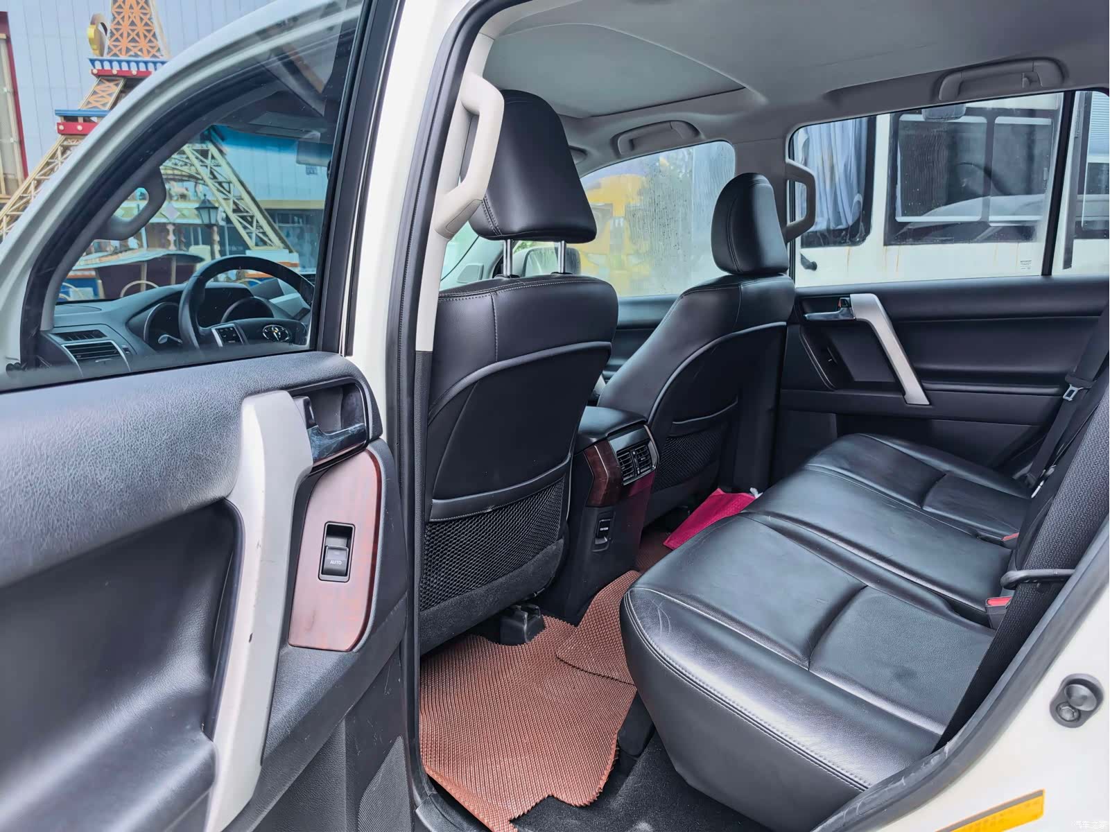 Toyota Prado, 2017 6
