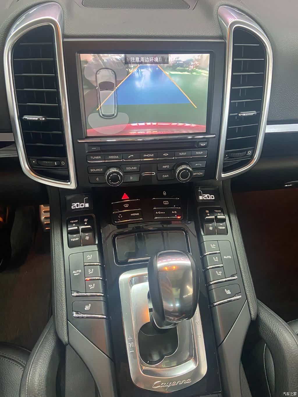 Porsche Cayenne, 2013 8