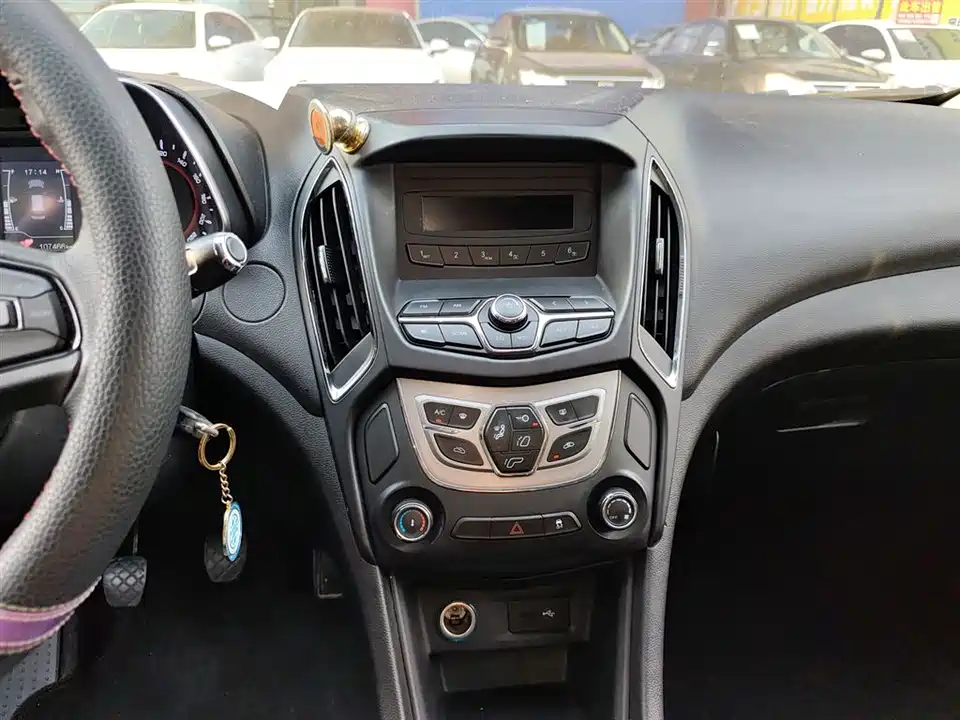 Chery Arrizo 5 Chery Arrizo 5