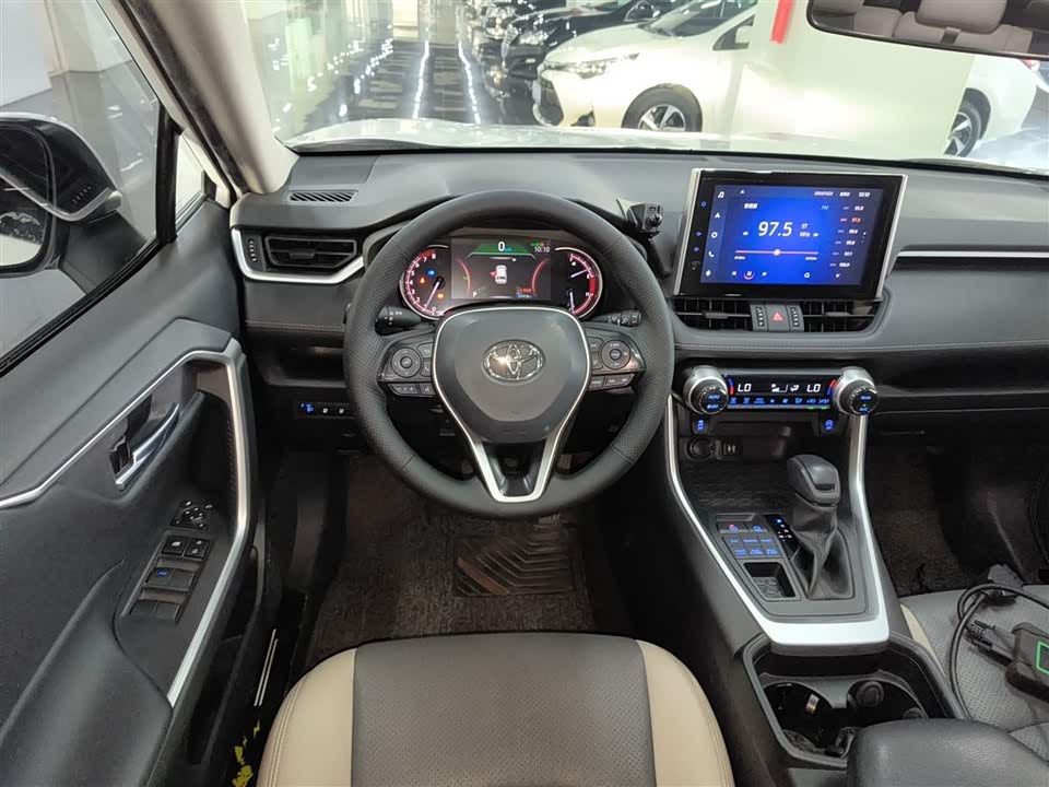 Toyota RAV4 Rongfang