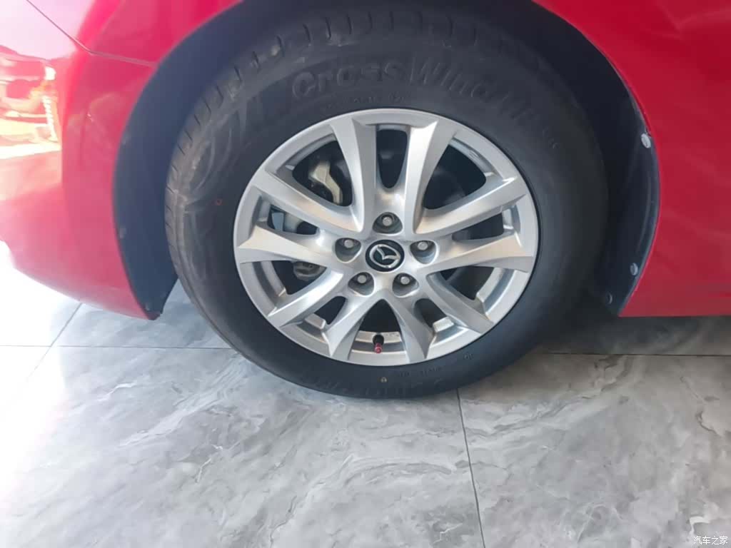 Mazda Mazda3, 2018 23