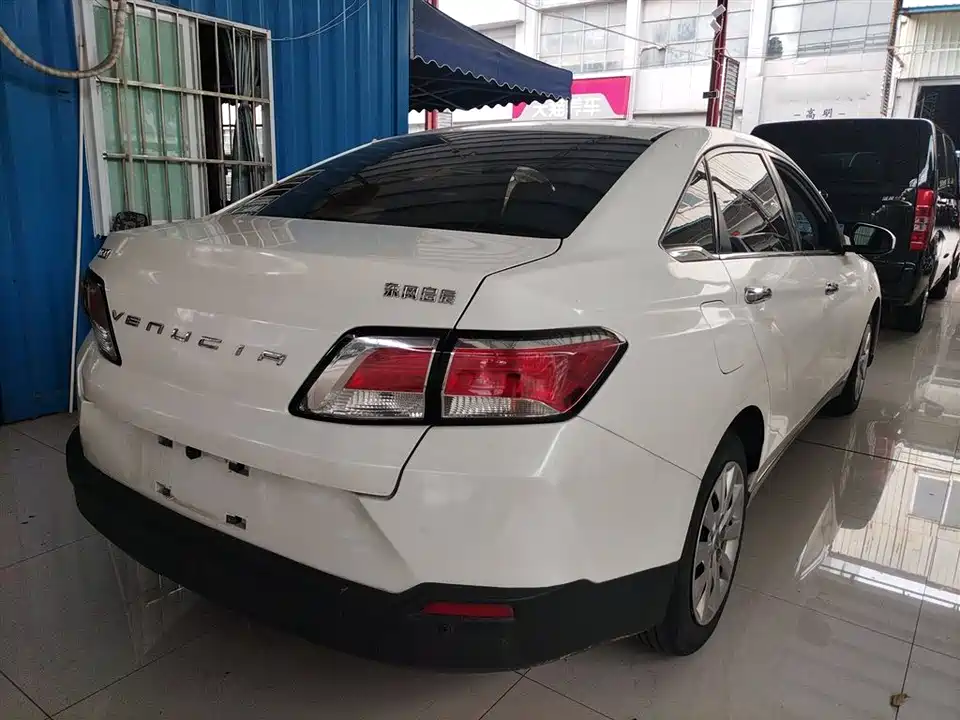 Venucia D60 Venucia D60