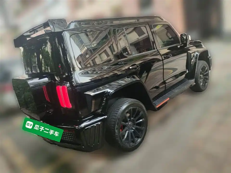 CrossBoundary Co-creation tank 300