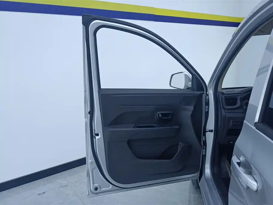 Wuling Wuling Hongguang V