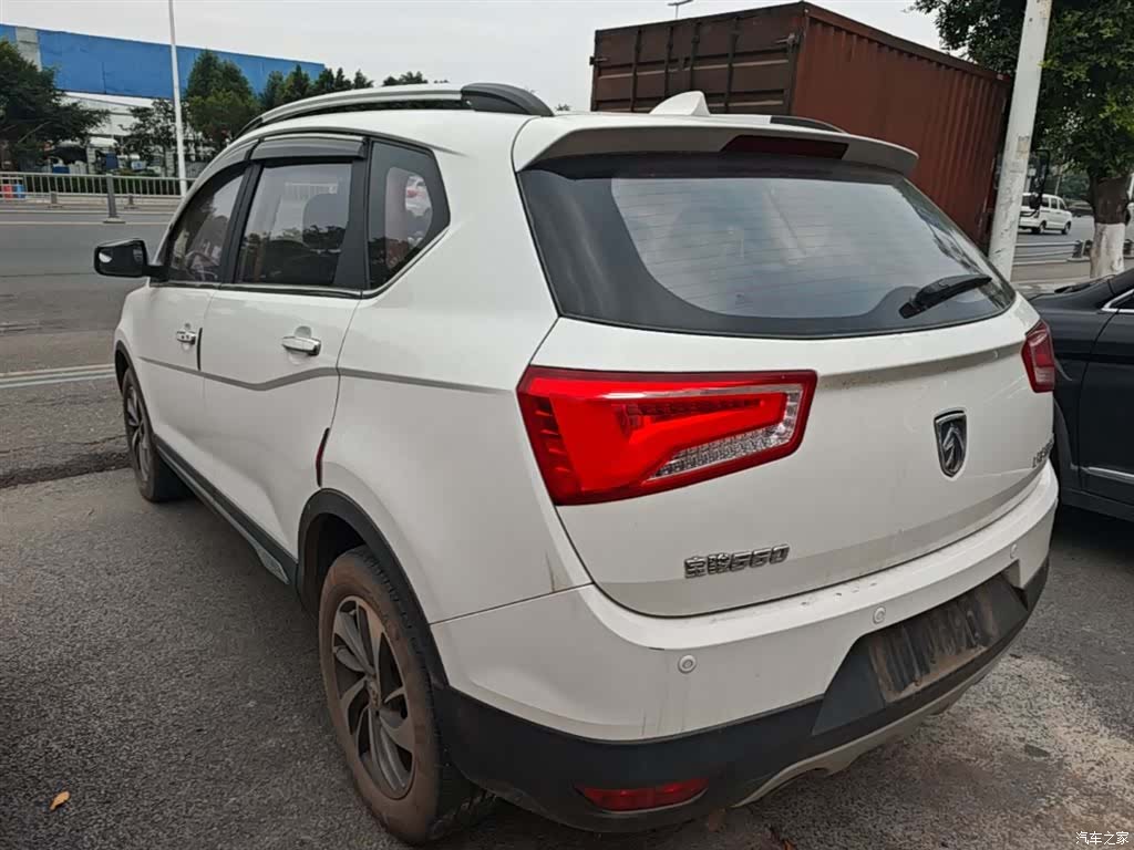 Wuling 560, 2017 все фото