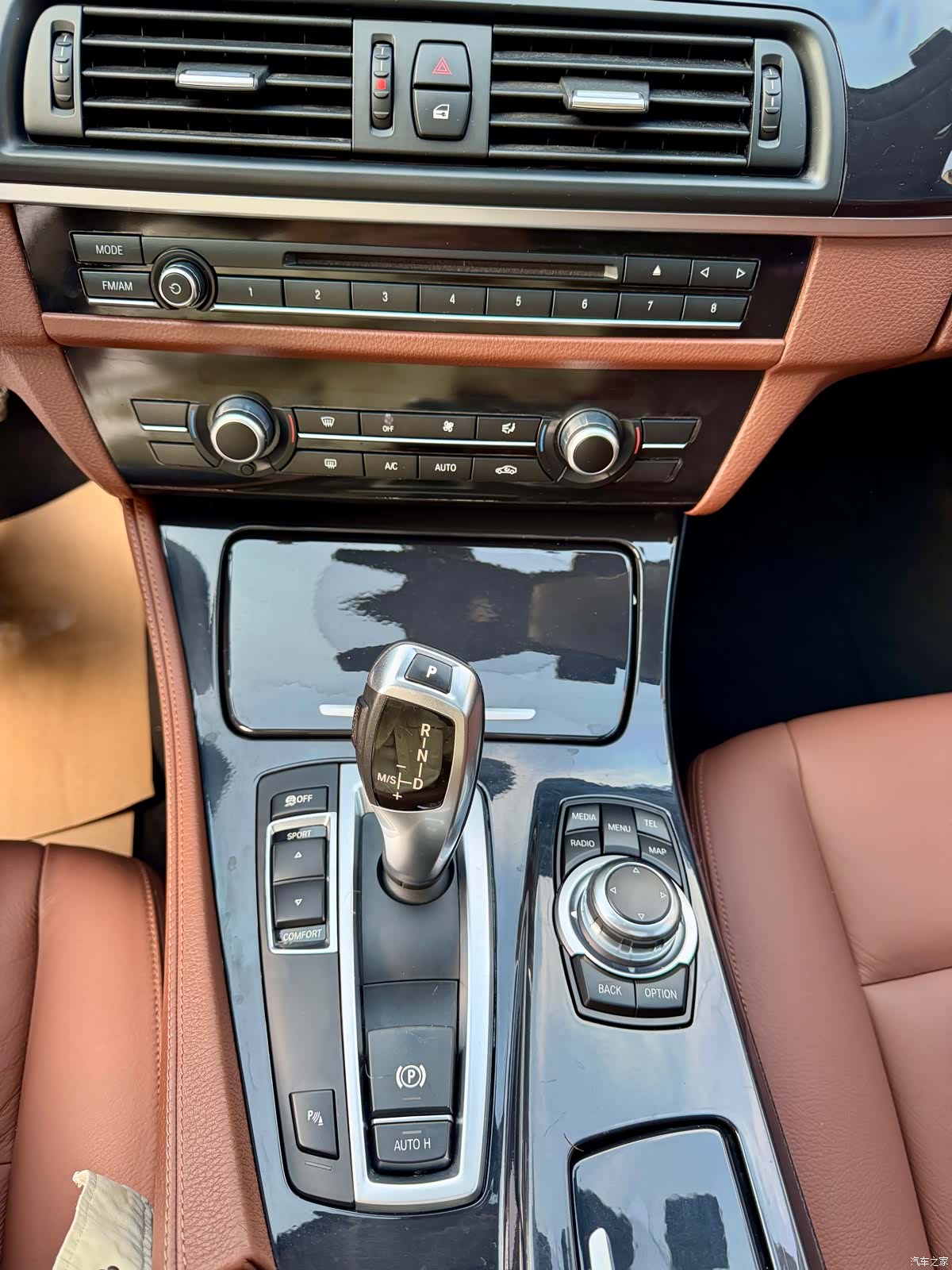 BMW 5 Series, 2014 11