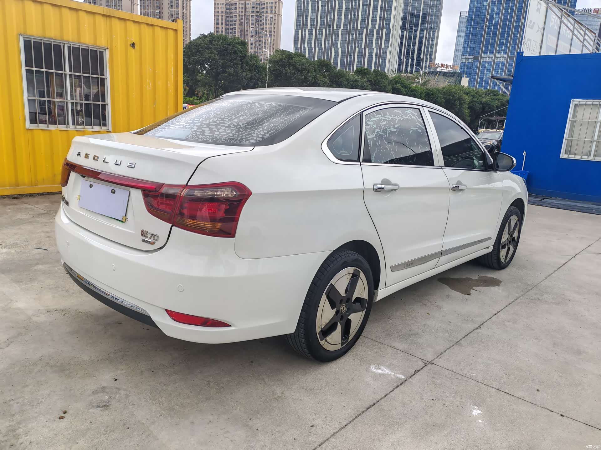 DongFeng E70, 2021 4