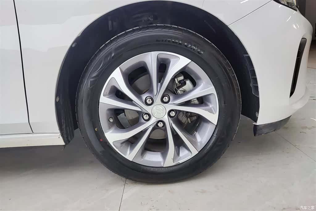 Buick Verano, 2023 6