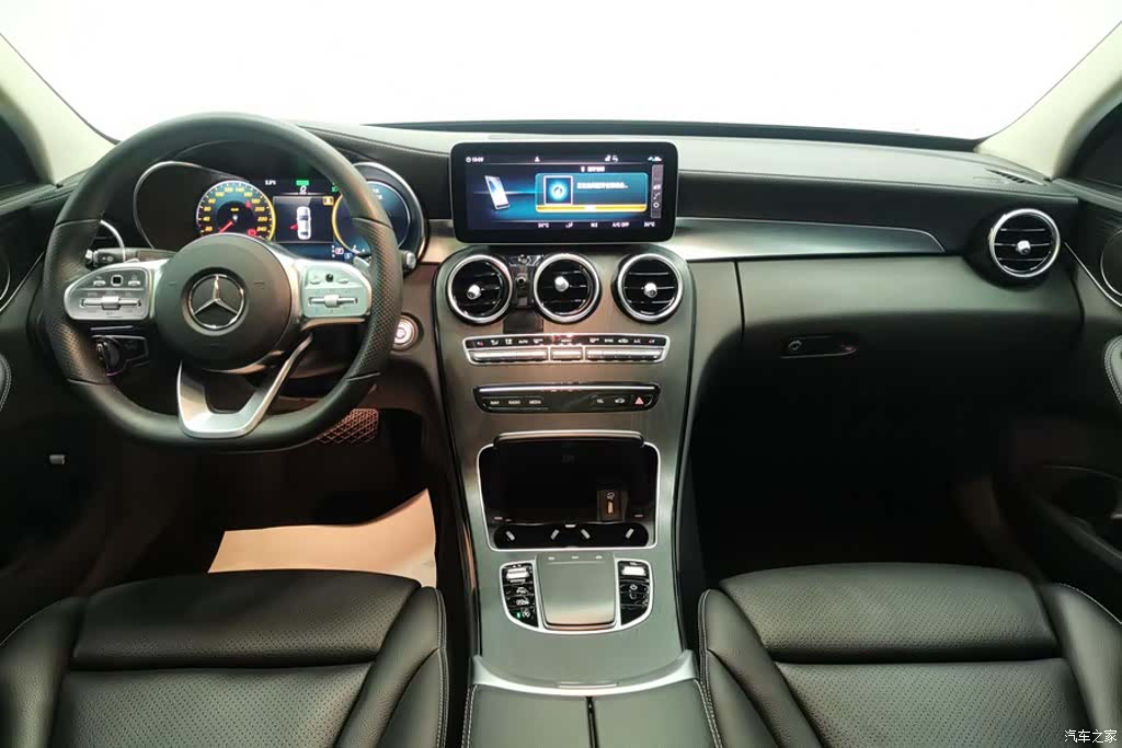 Mercedes-Benz C-Class, 2022 12