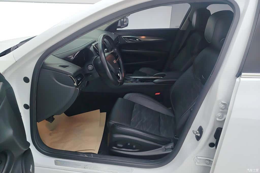 Cadillac ATS-L, 2017 9