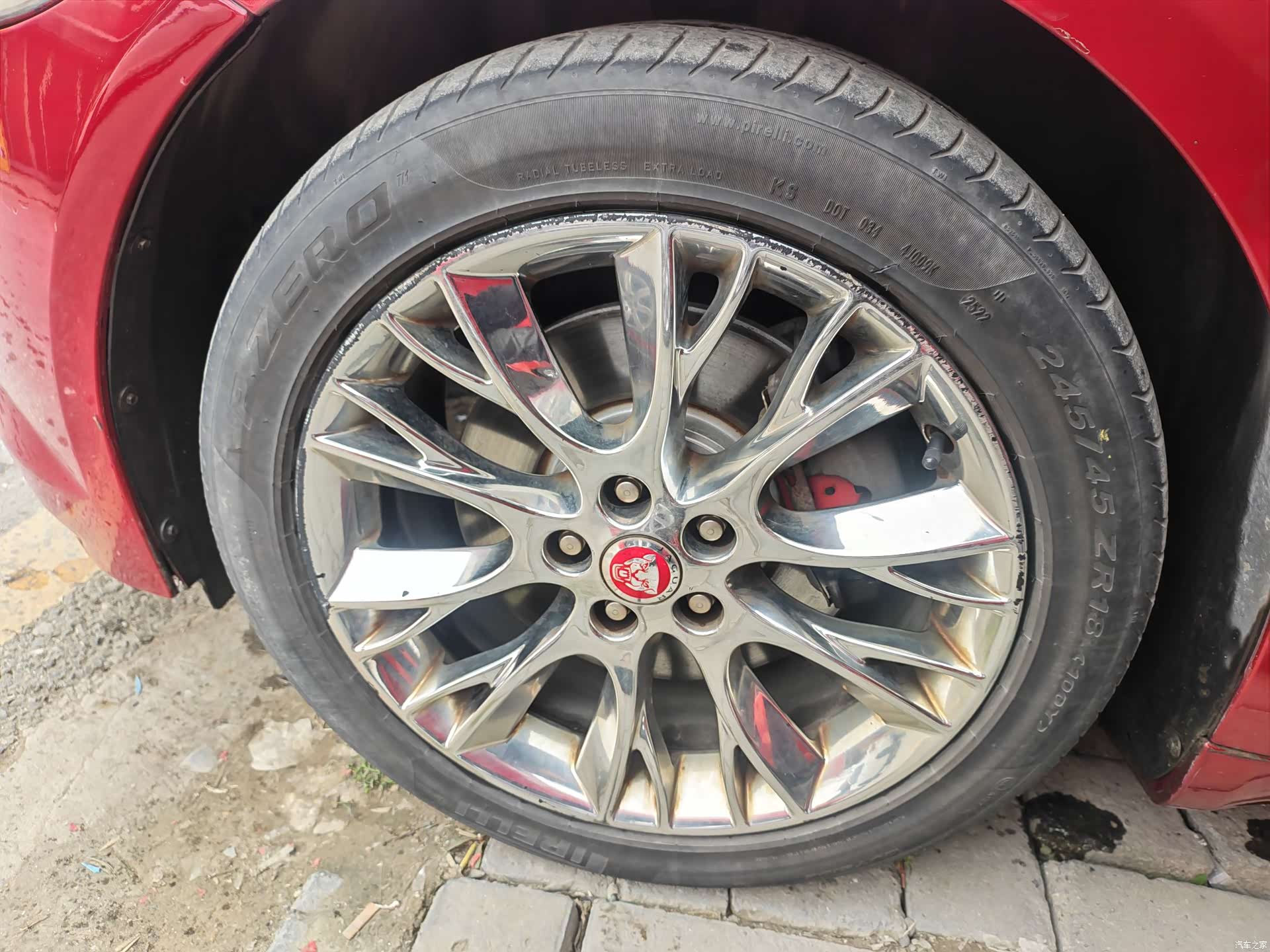 Jaguar XF, 2015 13