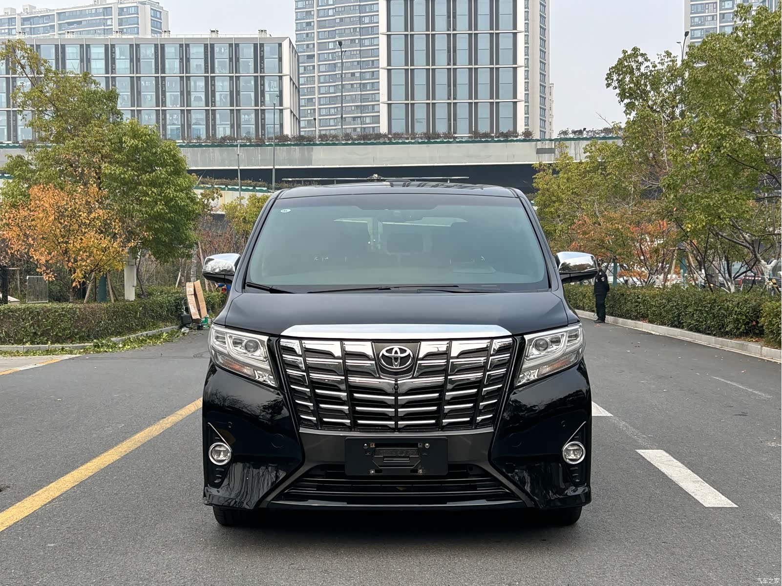 Toyota Alphard, 2017 2