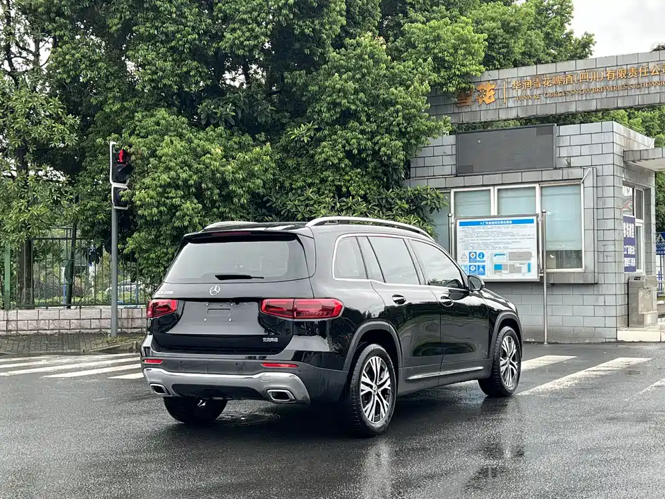 Mercedes-Benz GLB