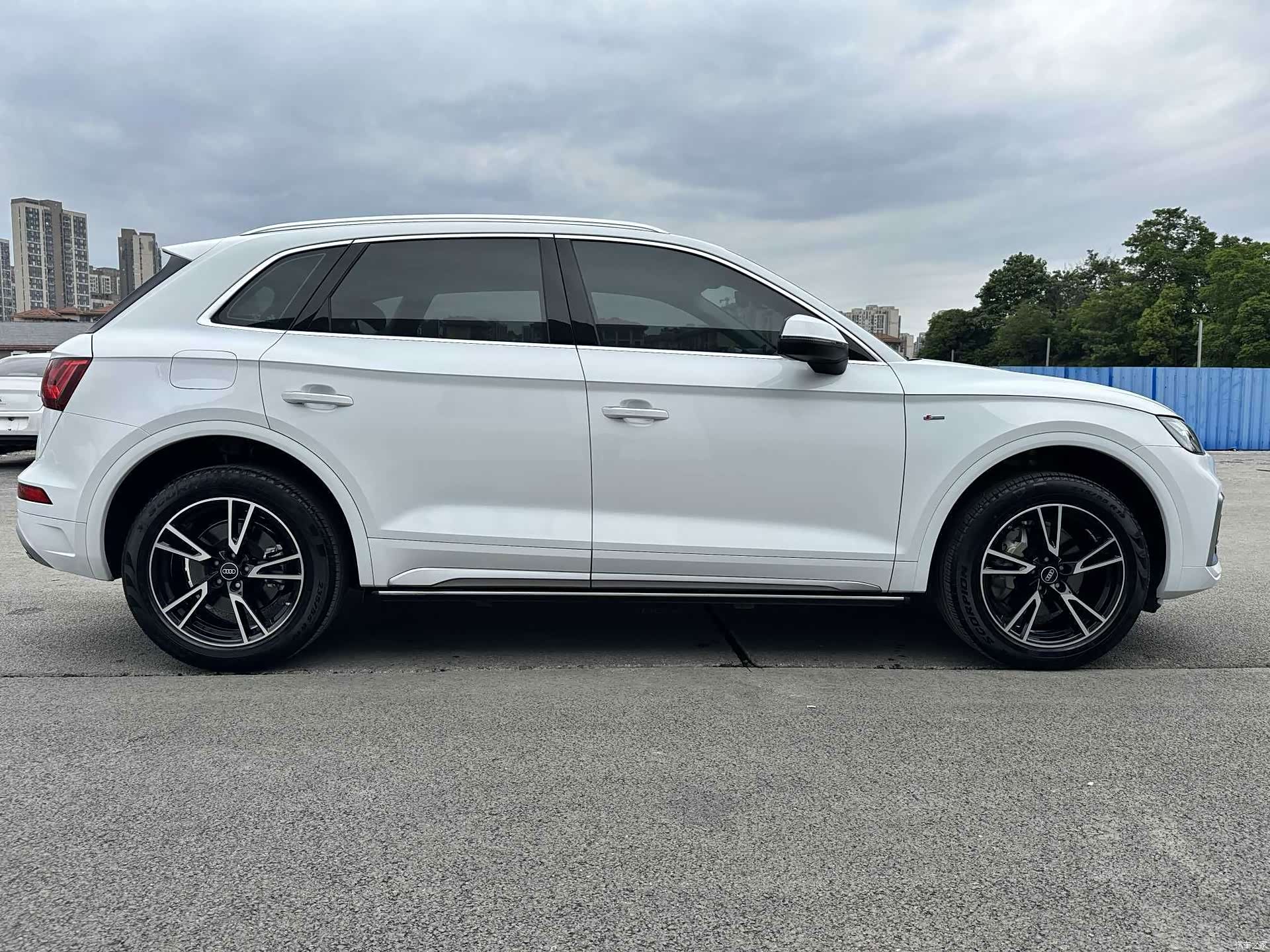 Audi Q5L, 2024 12