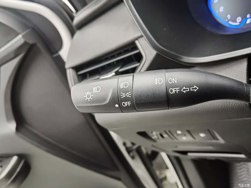 Wuling Hongguang, 2019 21
