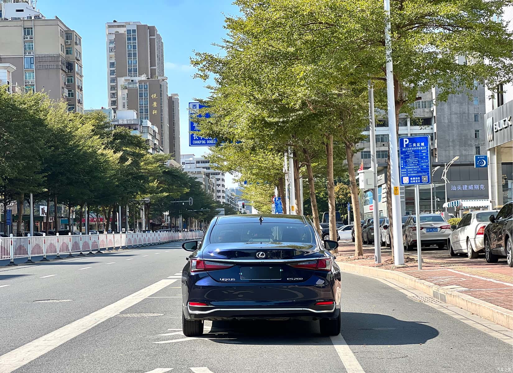 Lexus ES, 2021 11