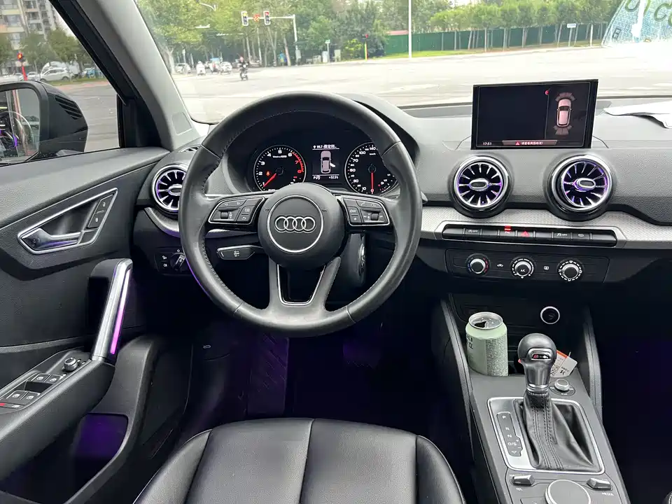 Audi Q2L Audi Q2L