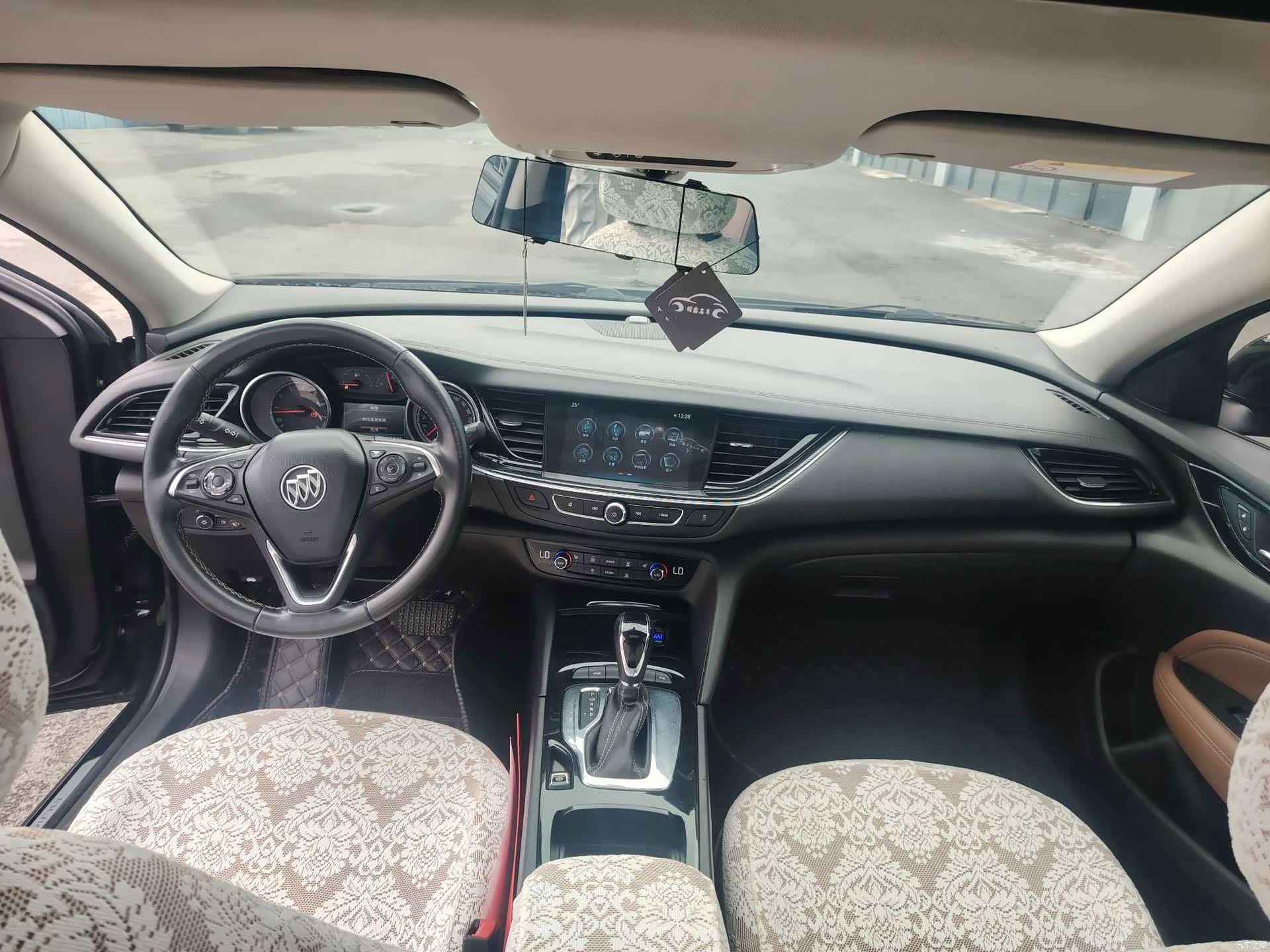 Buick Regal, 2018 4