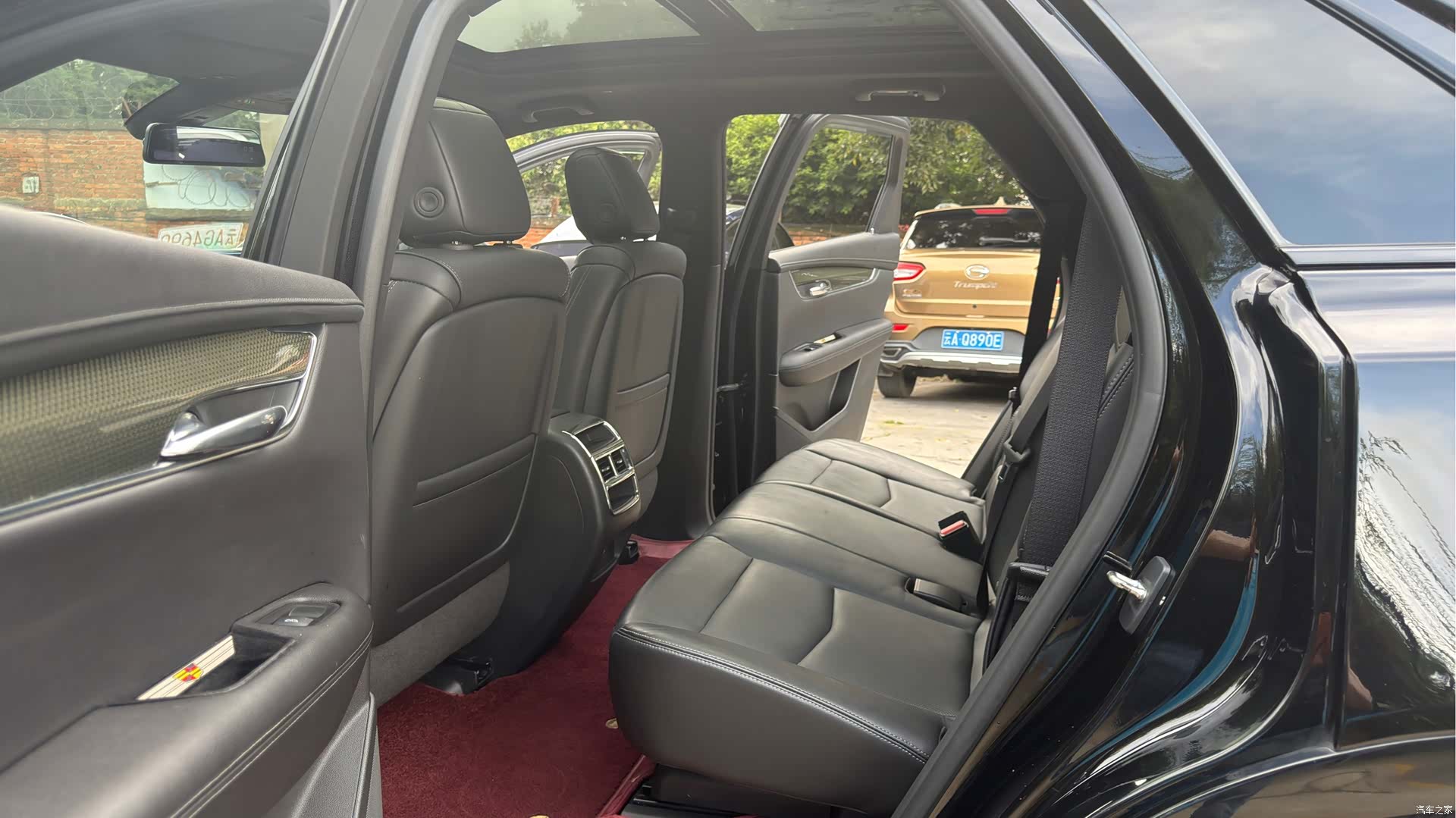 Cadillac XT5, 2021 11