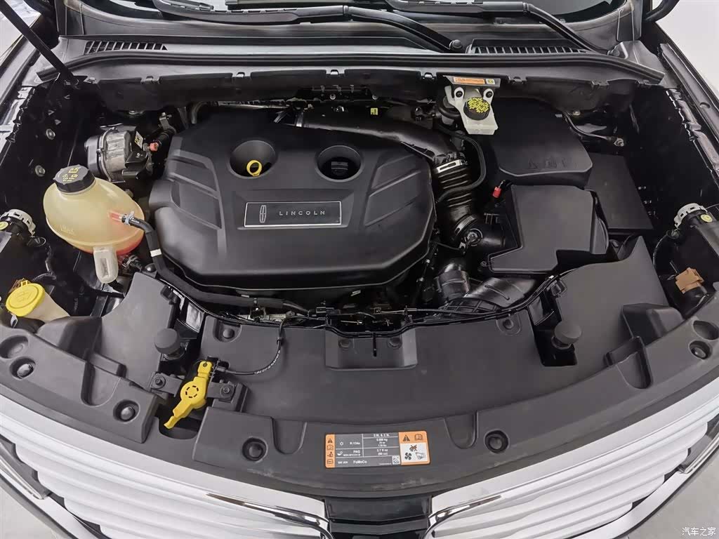 Lincoln MKC, 2018 6