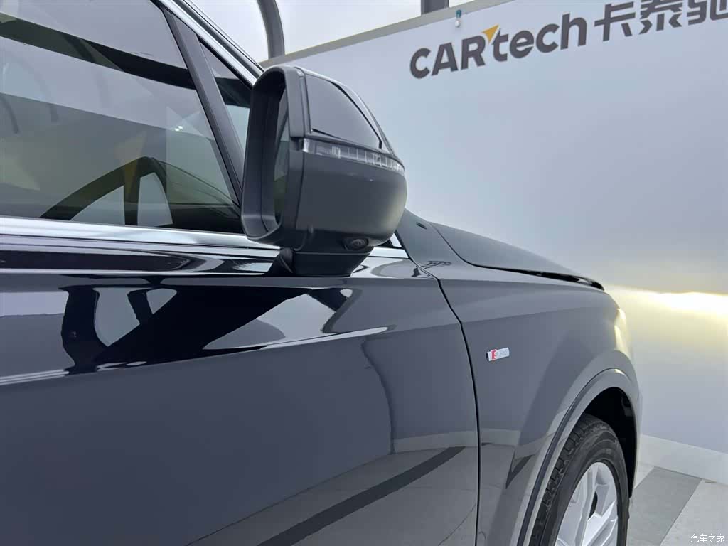 Audi Q7, 2021 3