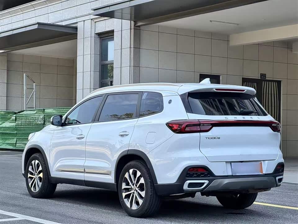 Chery Tiggo 8
