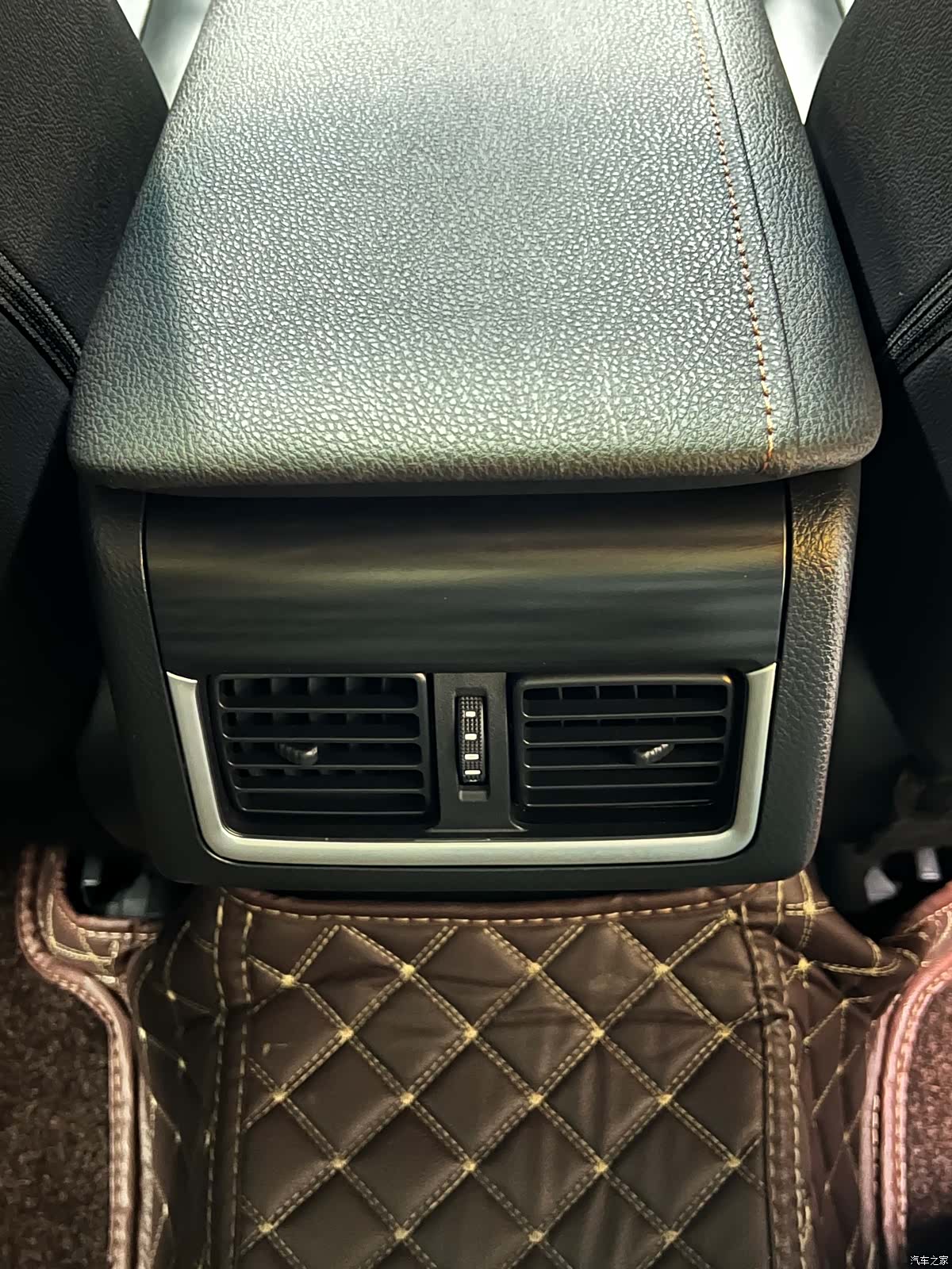 Toyota Camry, 2023 30