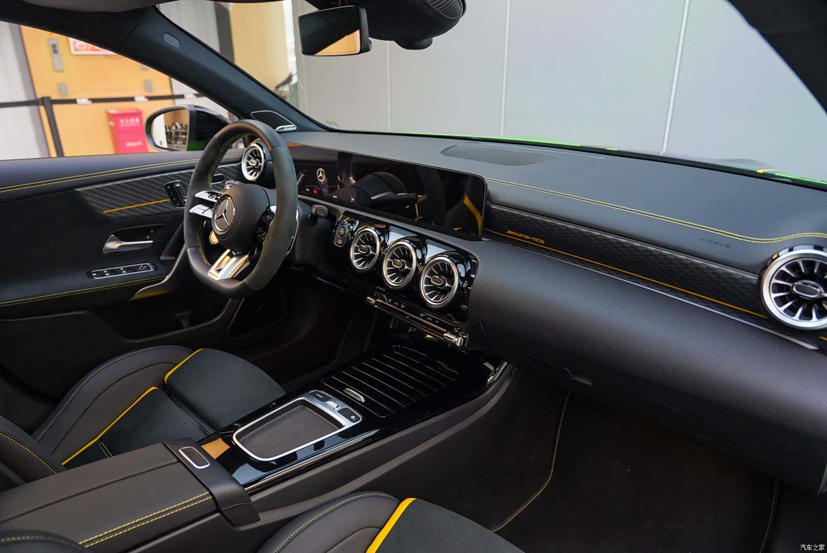 Mercedes-Benz A-Class, 2024 10